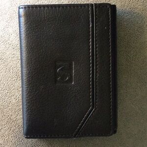 Men’s Leather Trifold Wallet